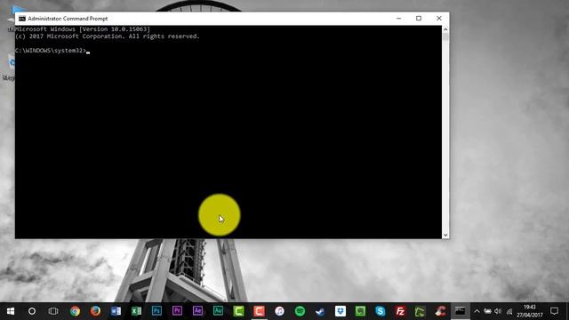 How to Scan for and Fix Corrupt System Files in Windows 10 смотреть онлайн