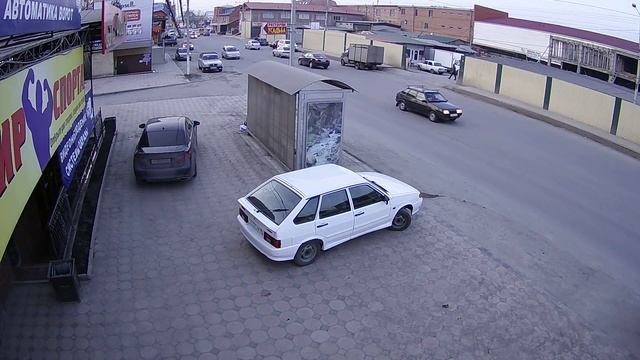 Уличная IP камера IPEYE-3836 2.8 - 12 мм., 2 Mpx, 25 к.с., Цифромания, Ингушетия, Вечер смотреть онлайн