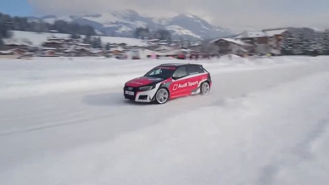 Audi quattro 2016 - A SuperQ challenge ad смотреть онлайн