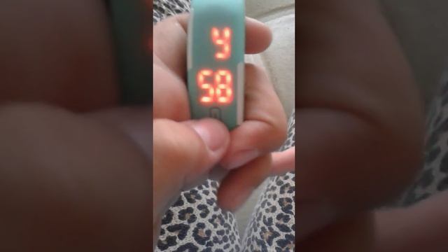 Новые электронные часы с Joom как установить время и длинну смотреть онлайн