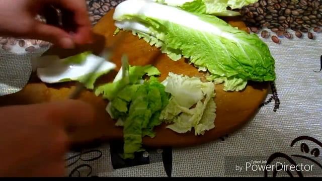 Салат "Цезарь с пекинской капустой" смотреть онлайн