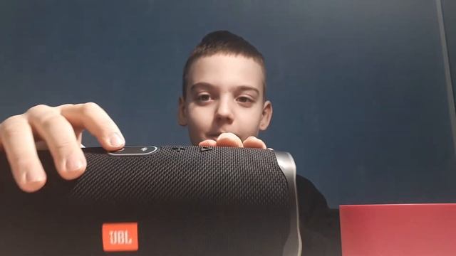 умная калонка яндекс стация алиса сравнение двух калонок. смотреть онлайн