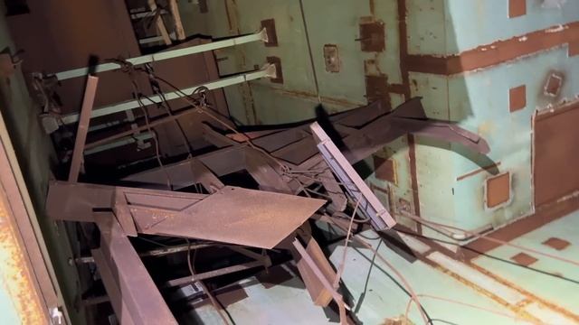 ТОННЕЛИ под ЯДЕРНЫМ РЕАКТОРОМ ! КУДА ОНИ ВЕДУТ ? смотреть онлайн