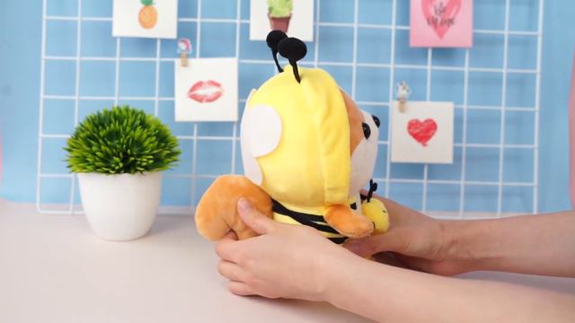 Мягкая игрушка Корги в шапочке желтый, 25см смотреть онлайн