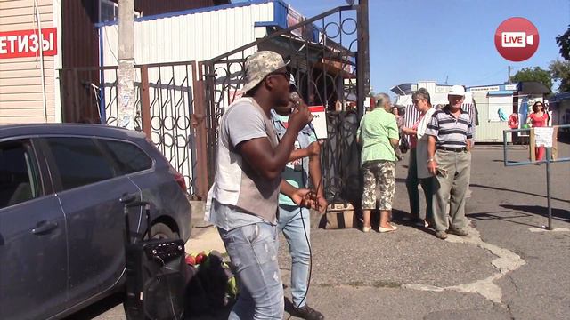 Уличный концерт (Городской рынок, 10.08.2018 10:40) смотреть онлайн
