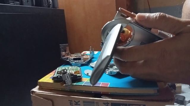 Ganti LCD Handycam Panasonic VDR-D220