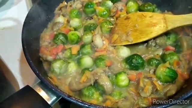 КРОЛИК С ОВОЩАМИ ДА НА НОЧЬ ГЛЯДЯ))))))))))