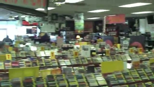 HO HO HO from the Zia Records on Speedway and Oracle in Tucs смотреть онлайн