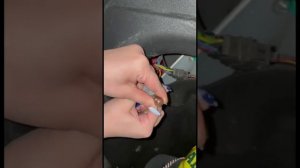 Замена лампы заднего габарита Lada Granta Liftback