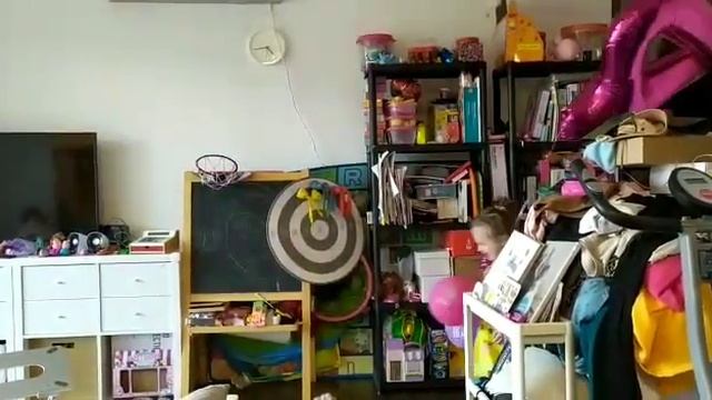 Дочке 4 года - шарики и подарки смотреть онлайн