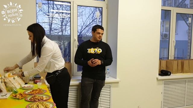Какие джемы можно есть ложкой и не терять форму? Как готовят низкокалорийные джемы, кремы и соусы смотреть онлайн