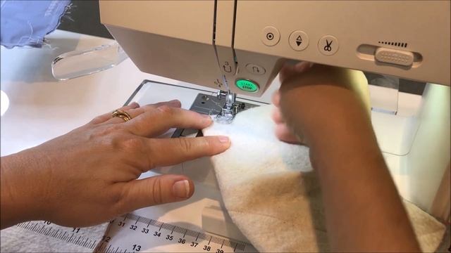 Quick Gifts! Sew Simple Microwave Bowl Cozy Tutorial! смотреть онлайн