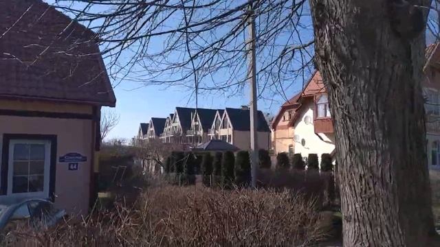 Балтийское море. Посёлок Янтарный. Улица Советская. Немецкие дома смотреть онлайн