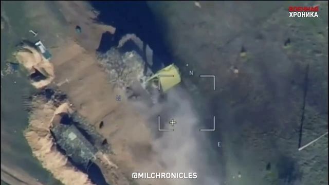 Камикадзе красиво заходит Видео от Военной хроники  Https://t.me/milchronicles