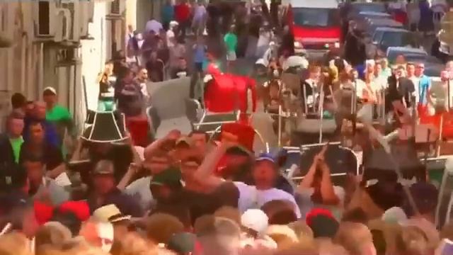 Бей, бей, бей! EURO 2016! English fans dedicated! смотреть онлайн