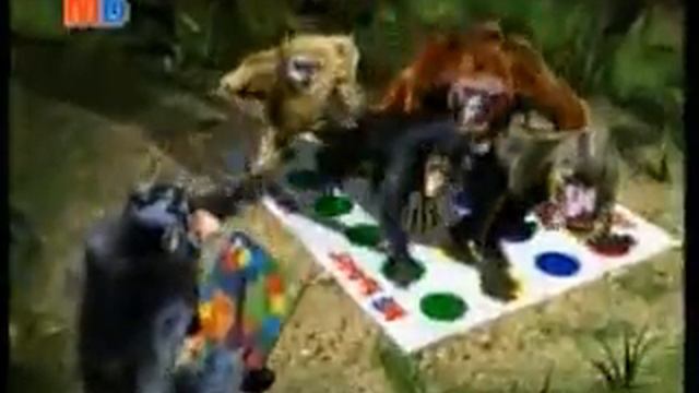 Twister Hasbro смотреть онлайн