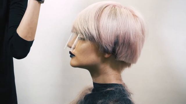 МК "Гравитация" - коллекция стрижек и окрашиваний №3 смотреть онлайн