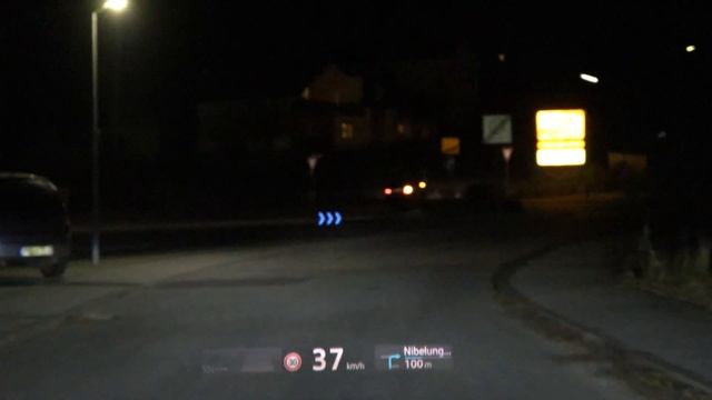 VW Id.3 and Id.4 - AR HUD at night (not shaky) смотреть онлайн