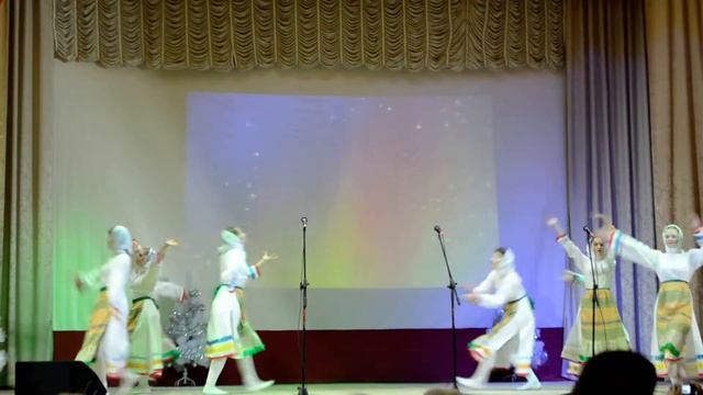 Радуга. Танец "Кострома" смотреть онлайн