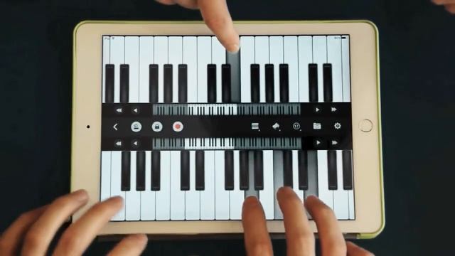 Perfect Piano for iPhone & iPad смотреть онлайн