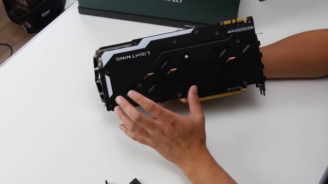 MSI GeForce GTX 1080 Ti Lightning Z unboksaus ja ensituntumat смотреть онлайн