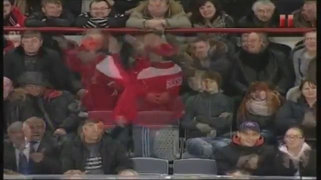 Колян танцует лучше всех. В Омске смотреть онлайн