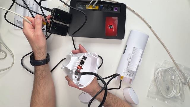 UEEVII CPE450 LONG DISTANCE WIRELESS BRIDGE REVIEW! ( How to set up Ueevii CPE450! ) смотреть онлайн