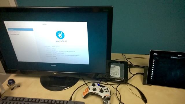 Surface Pro 3 Docking Station works with Linux! Ubuntu Gnome 14.10 Beta 1) смотреть онлайн