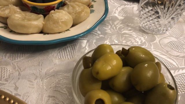 ЗНАКОМИМСЯ С АМЕРИКАНСКОЙ НЕВЕСТКОЙ! смотреть онлайн