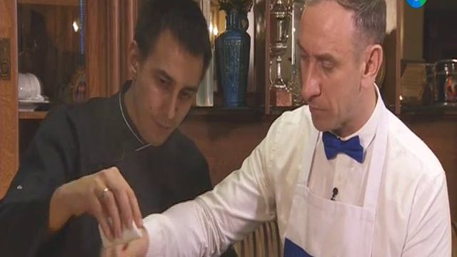 Готовим кашу из киноа с ягодами. Рубрика Пора завтракать. смотреть онлайн