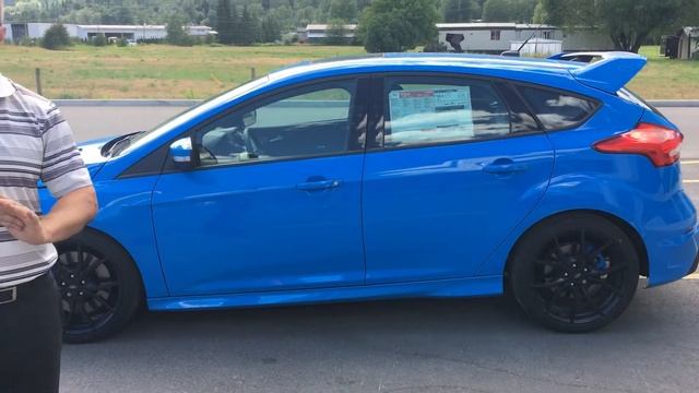 2017 Ford Focus RS in Nitrous Blue | Manual Transmission | Fernie, BC смотреть онлайн