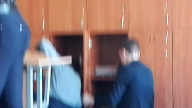 Краткий гайд как сломать шкаф. смотреть онлайн