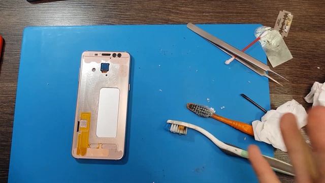 КАК УСТАНОВИТЬ ДИСПЛЕЙНЫЙ МОДУЛЬ НА SAMSUNG A8/ЗАМЕНА МОДУЛЯ НА SAMSUNG A8 смотреть онлайн