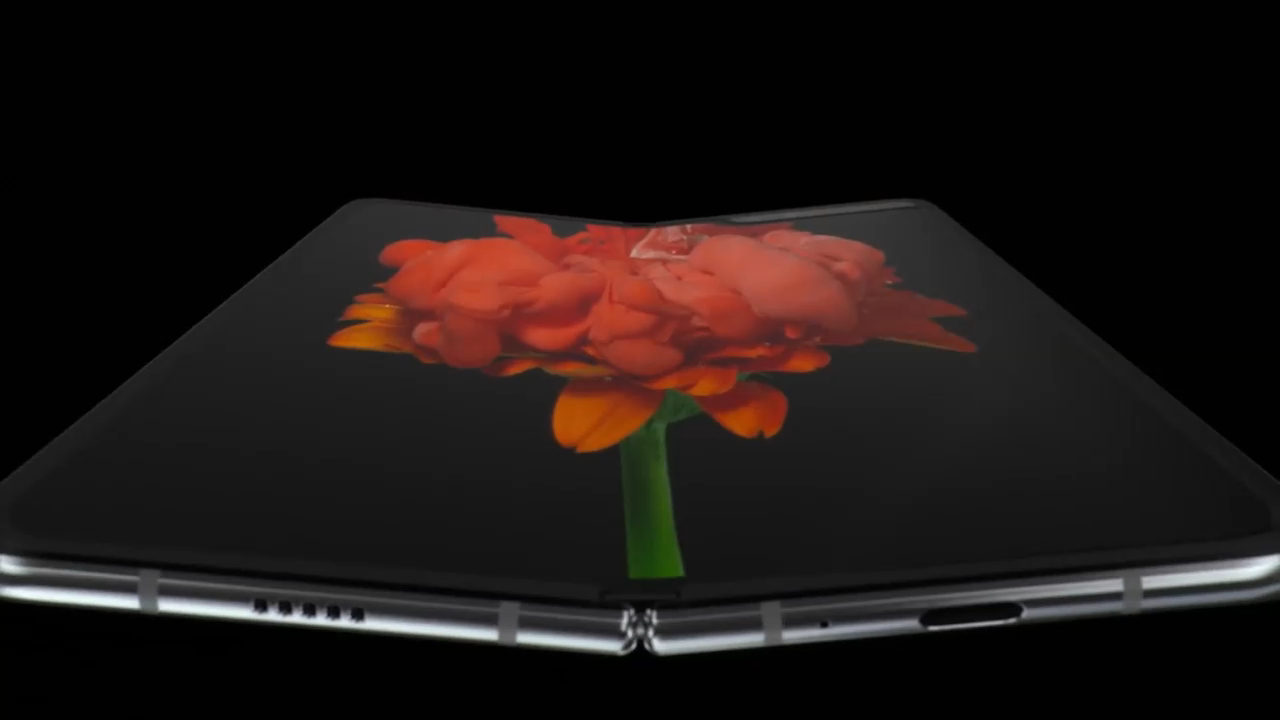 Samsung представил Galaxy Fold