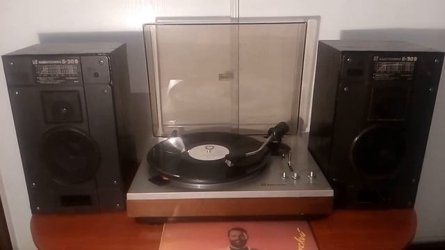 Проигрыватель винила Радиотехника 101 смотреть онлайн