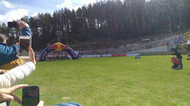 Забег серии Redbull 400 в г. Чайковском Пермского края в 2019 году смотреть онлайн