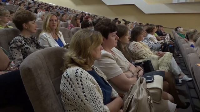 Итоговое совещание педагогических кадров смотреть онлайн