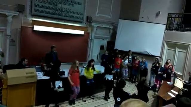 Американ Бой - Комбинация (институт химии) смотреть онлайн