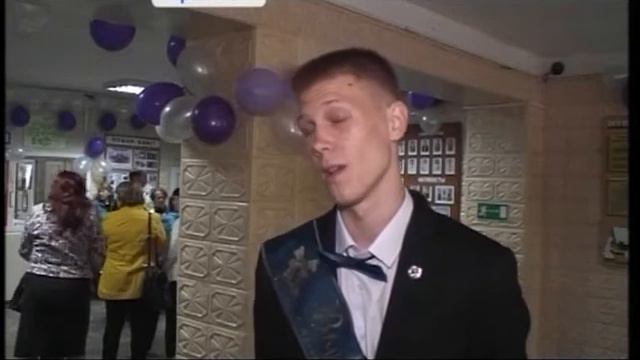 Последний звонок прозвучал в школах Арсеньева смотреть онлайн