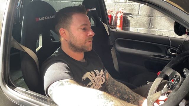 Joey's 2004 Renault Clio 182 Project Part 1! смотреть онлайн