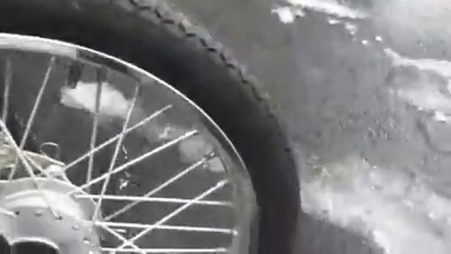 2001 Avanti Super Sport moped смотреть онлайн