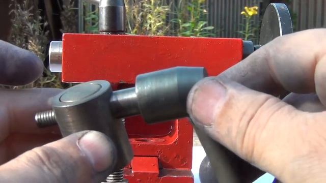 Быстрозажимная задняя бабка китайского токарного станка смотреть онлайн