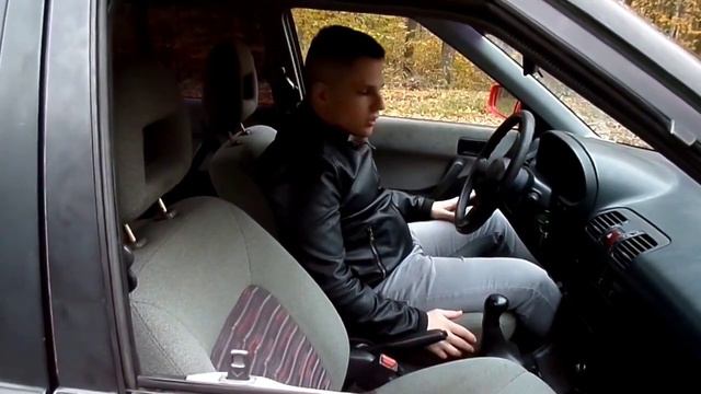 Egy Elfeledett Klasszikus: Mazda 323F Bemutató смотреть онлайн