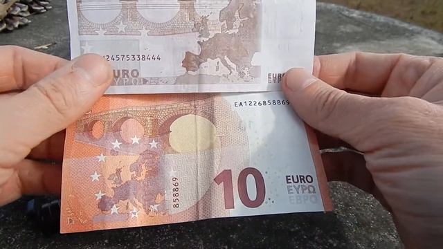 Новые 10 Евро и старые 10 Евро