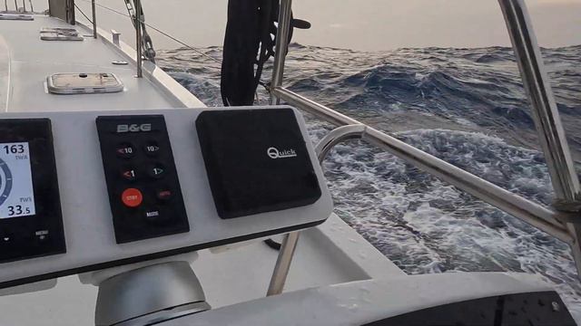 wind 30+ caribbean sea ep16 Nautitech смотреть онлайн