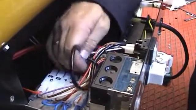 Замена трансформатора зажигания Master BV 170E смотреть онлайн