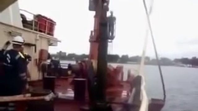 `Всё нормально` или как якорь упал на палубу смотреть онлайн