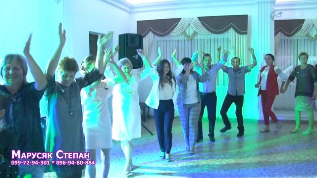 Діско на українському весіллі смотреть онлайн