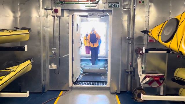 Svalbard Arctic Expedition, Part 1 on Quark Expeditions' Ultramarine - THE START смотреть онлайн