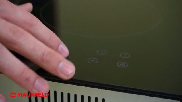 Видеообзор стеклокерамической варочной поверхности MAUNFELD EVCE.292-BK смотреть онлайн